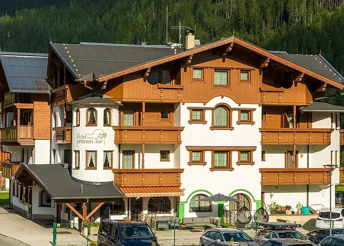 Hotel zum grünen Tor Tux