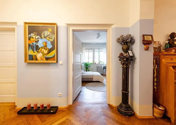 Ferienwohnung Haus Oktober München