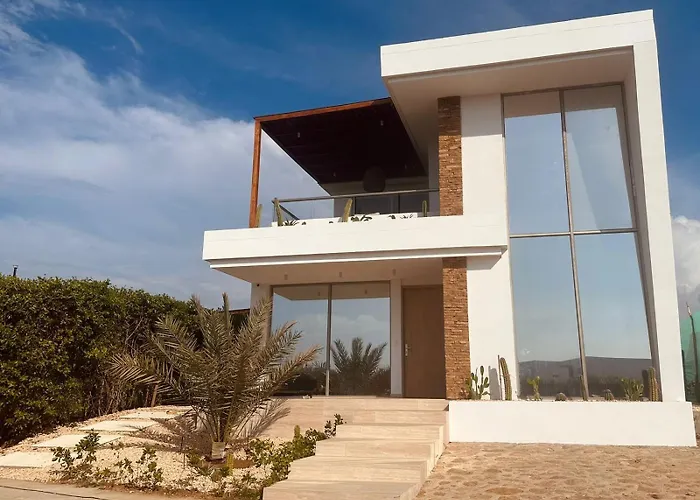 Villa Casa Frente A La Playa Salina de Rey