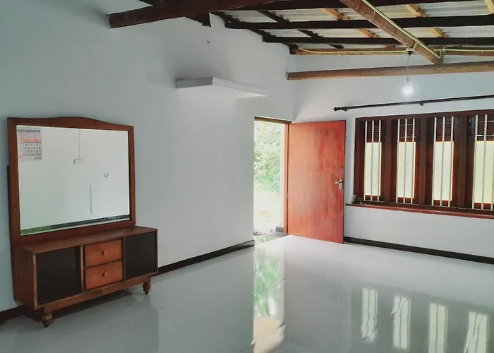 Rustic Villa 7 Weligama