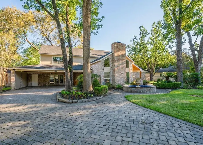 Bright And Spacious Home For W Pool -Over 30 Nights- Houston