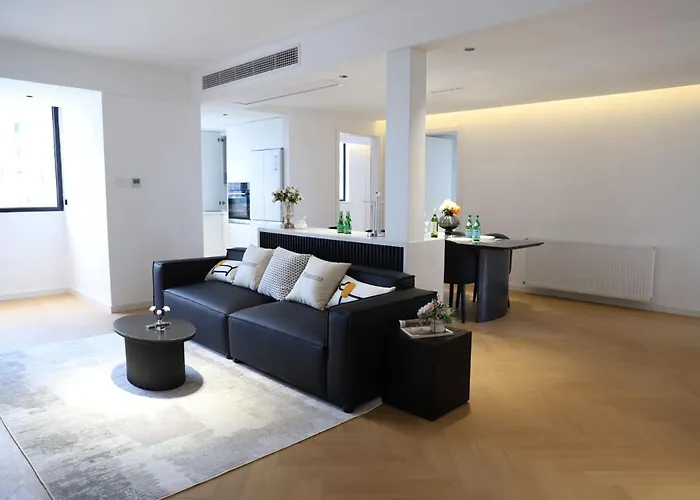 Zhome Parkville-Three Bedrooms With City View-Near Xin Tian Di Shanghai