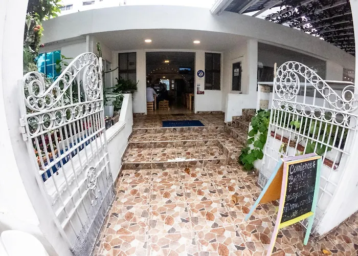 Nahimara Champeta Hostel Cartagena 