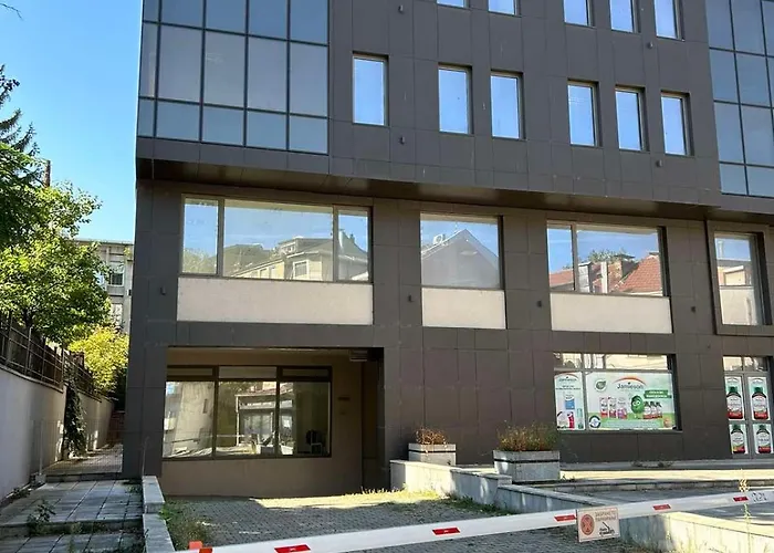 Luxury Artistic Apartment With Private Underground Garage Skopje
