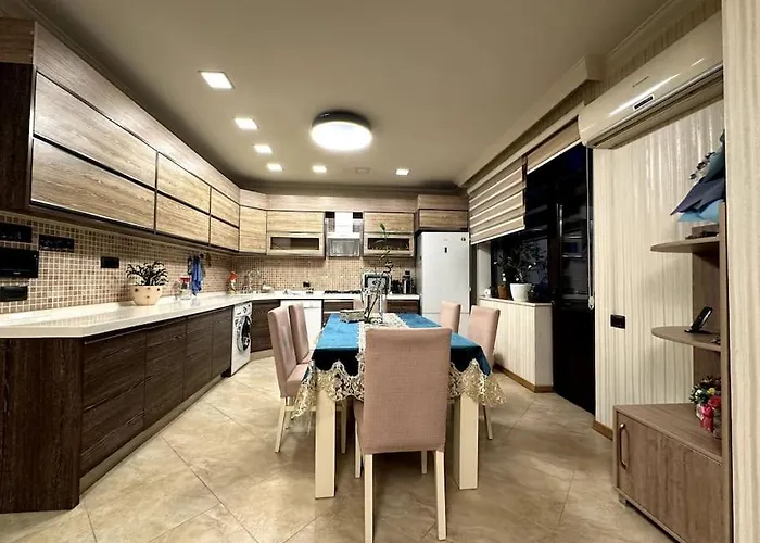 Ferienwohnung Shila House Baku