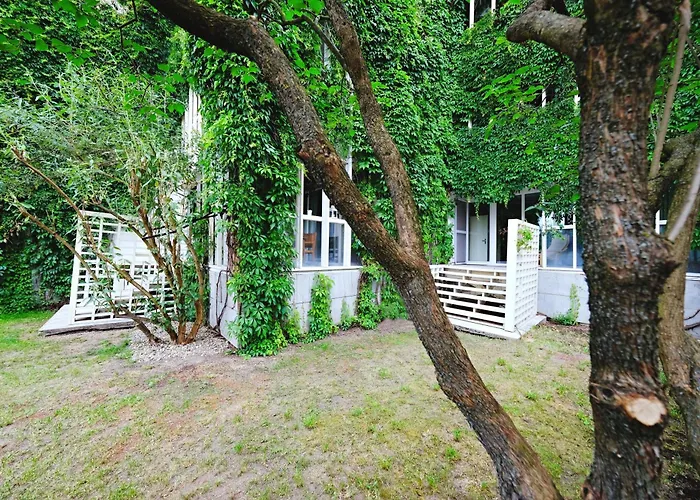Vida Prostorny 220 M2 3Br Apartman S Krbem A Zahradou, Idealni Pro Rodiny Prag