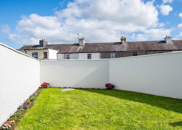 3 Bedroom Pet Friendly Home In The Heart Of Kenmare Town