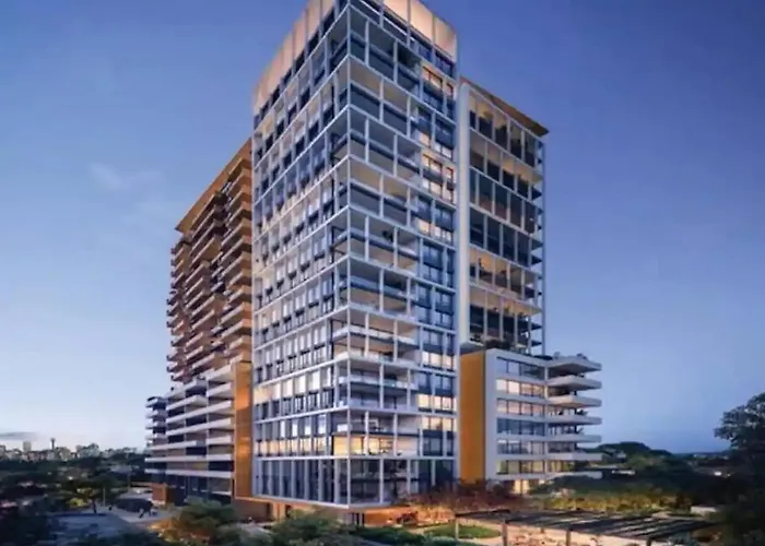 Walk To Shopping & University Premium Apartment Sydney