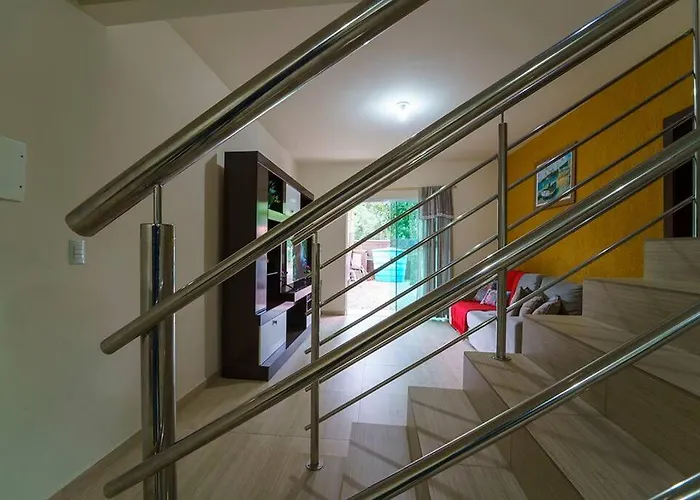 Villa Casa Bombinhas Mariscal Hospedado Gleisonjayme