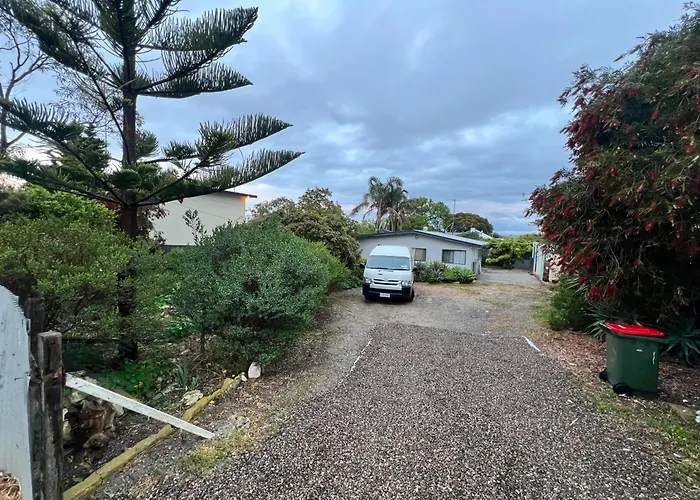 Ferienwohnung Secret Garden Shack Port Lincoln