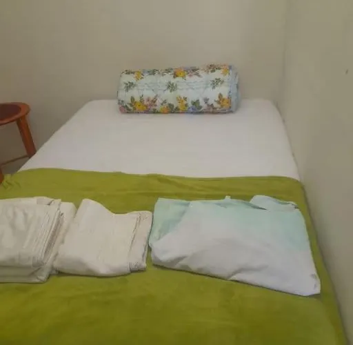 Apartment In Puntans Hill Flat Durban