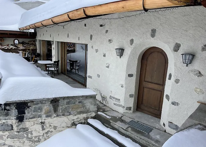 Ski In&Out, Lenzerheide freistehendes Top CHALET, urchig, gross Valbella