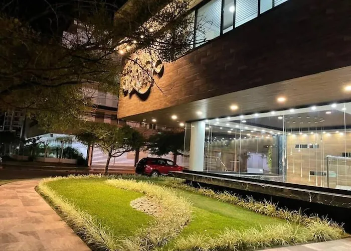 Apto Lujoso Luminoso Y Moderno Al Lado De M40 Y Green Tower Santa Cruz de La Sierra