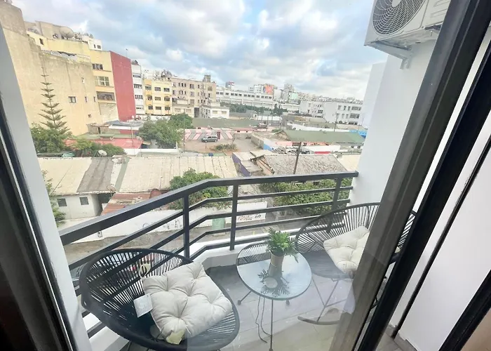Ferienwohnung Joli Cocon En Plein Centre A10 Min A Pieds De La Corniche Casablanca