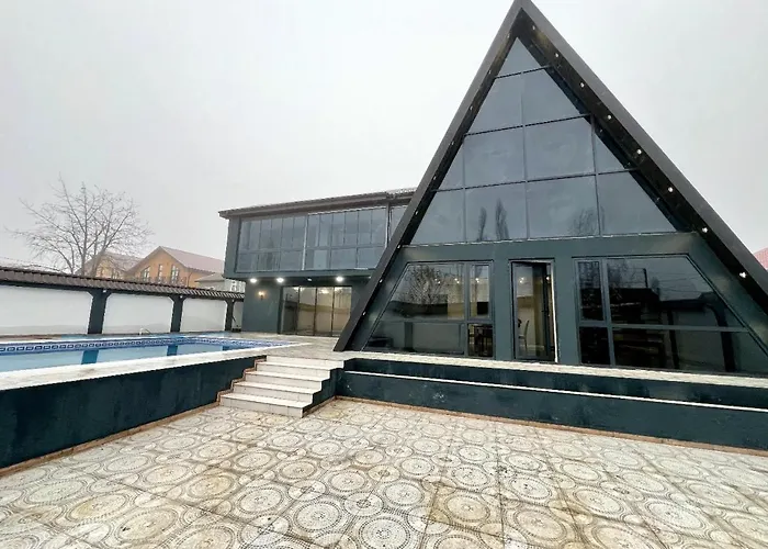 4 Bedroom, 5 Bathroom Triangle Qəbələ