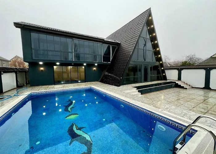 4 Bedroom, 5 Bathroom Triangle Qəbələ