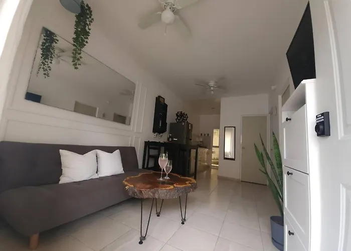 Tiny beach home Playa del Carmen