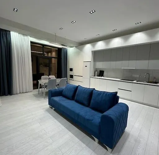 Baku Luxury And Secure Flat In City Centre