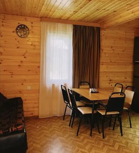 Villa Andrias Wooden Hut Mestia