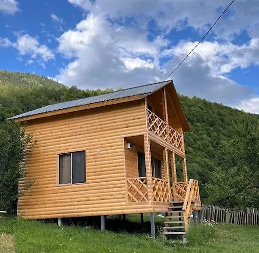 Villa Andrias Wooden Hut Mestia