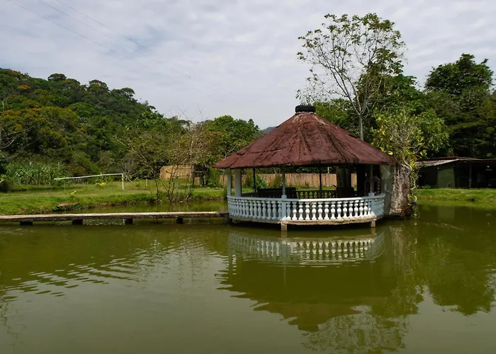 Hospedaje Riobosque San Carlos