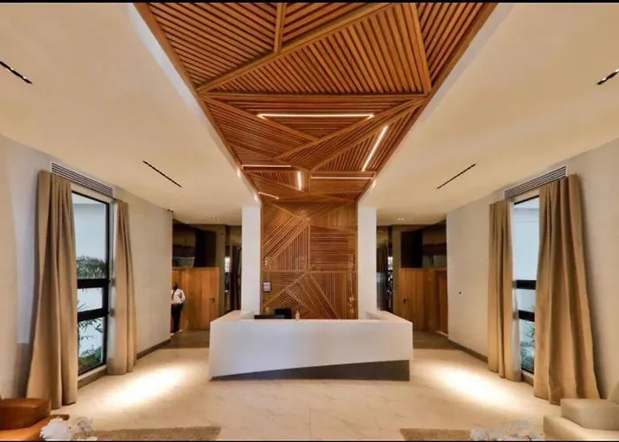 Luxury Santo Domingo Tower Condo