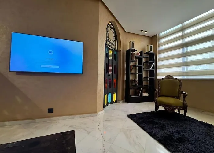 President Suite, Luxury Traditional Apartment Central In Iberia Tanger