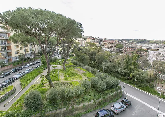 Rosso Levanto House Rom