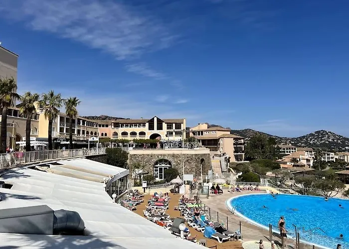 Complexe Cap Esterel Village ,Vue Mer Studio Avec Parking Saint-Raphaël