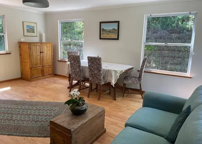 Ferienwohnung Aristea garden unit- amazing mountain views Kapstadt
