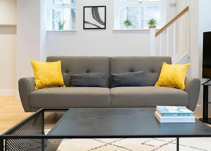 Villa Luxaway Mews House St Johns Wood - Sleeps Up To 11 London