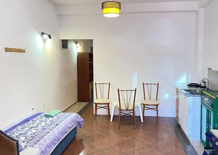 Hostel Flash Ulcinj