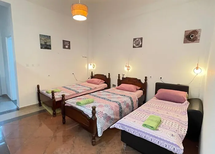 Hostel Flash Ulcinj