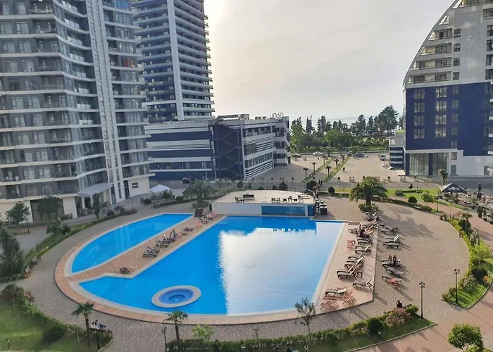 Теплая Квартира Batumi