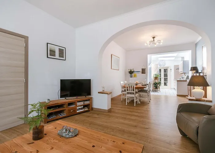 Casiola - Spacious Apartment With Terrace Ostende