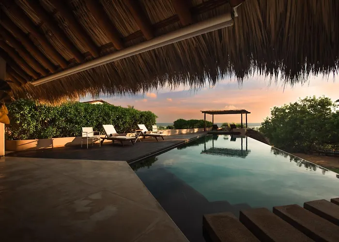 Luxury Beachfront Villa Troncones