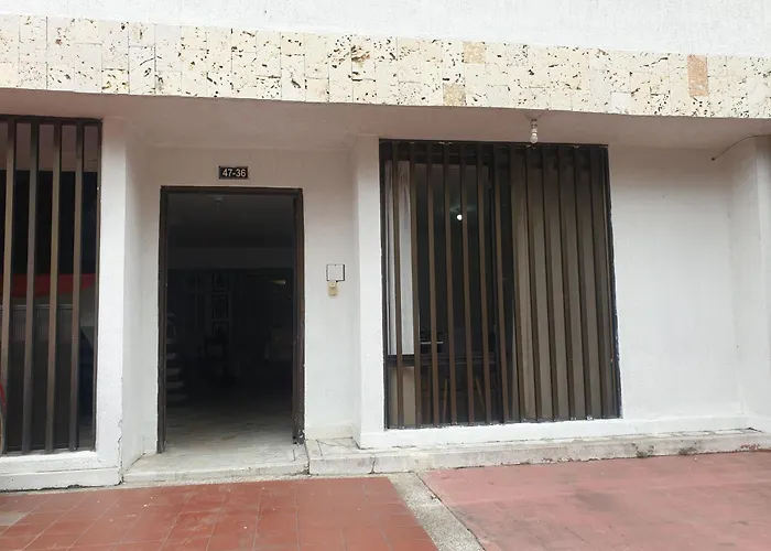 Apartaestudio Norte La Flora Parqueadero Exclusivo Cali