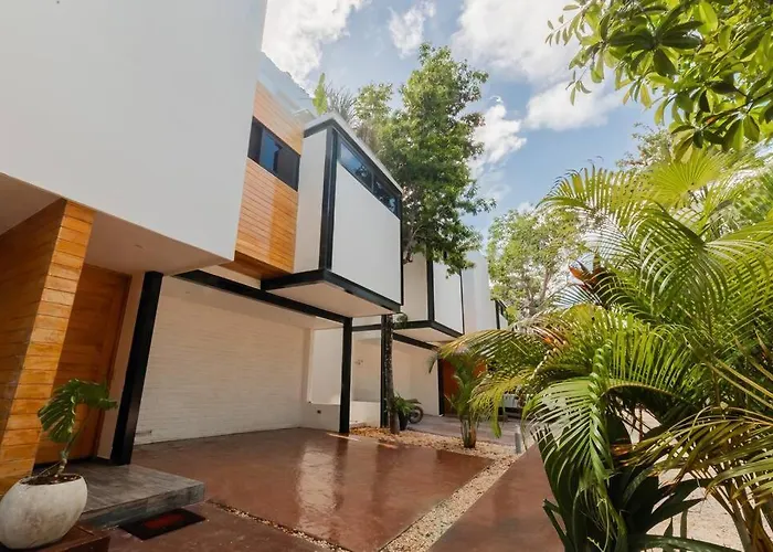 Vacation Villa Private Rooftop Pool Walk 2 Town Tulum