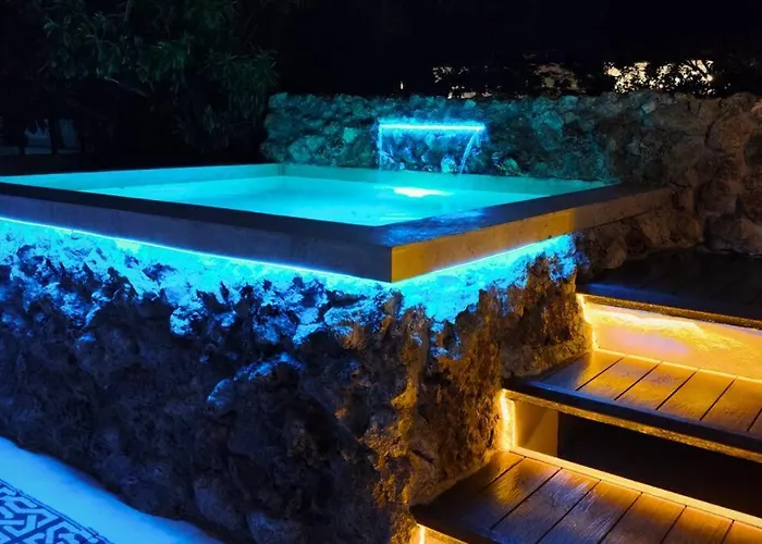 Vacation Villa Private Rooftop Pool Walk 2 Town Tulum