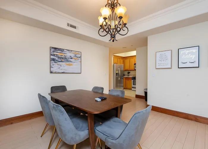 Luxurious Apt Your Private Gem In La Los Angeles