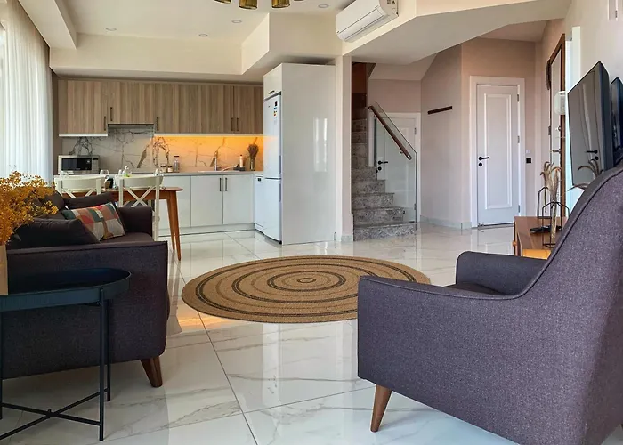 Cleopatra Beach Sunset Duplex Alanya