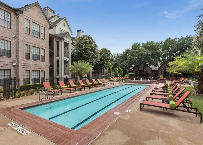 Houston'S City Center Apartment - Pool & Gym
