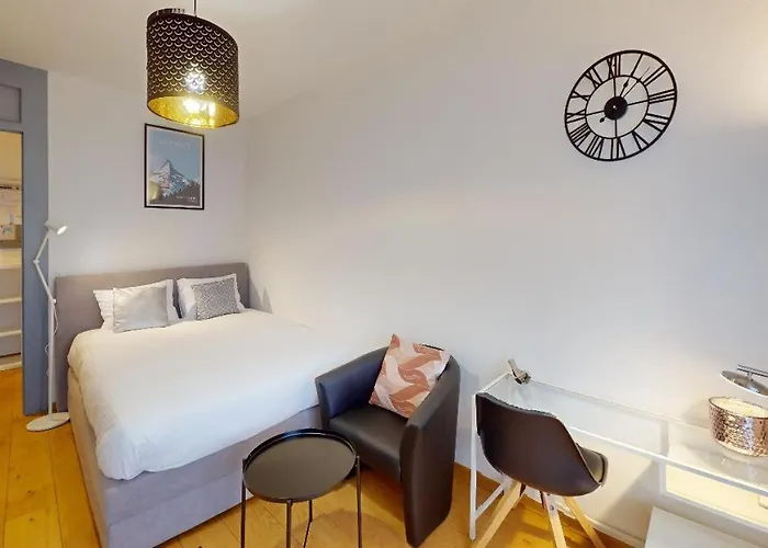 Charming 5Th-Floor Studio In Vibrant Eaux-Vives - Ja9-5 Genf