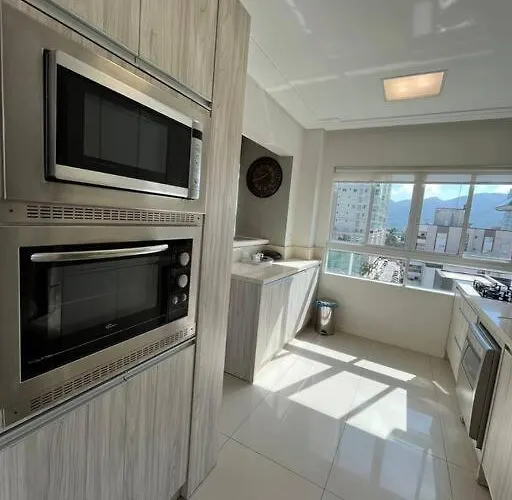 Lindo Apartamento Em Itapema