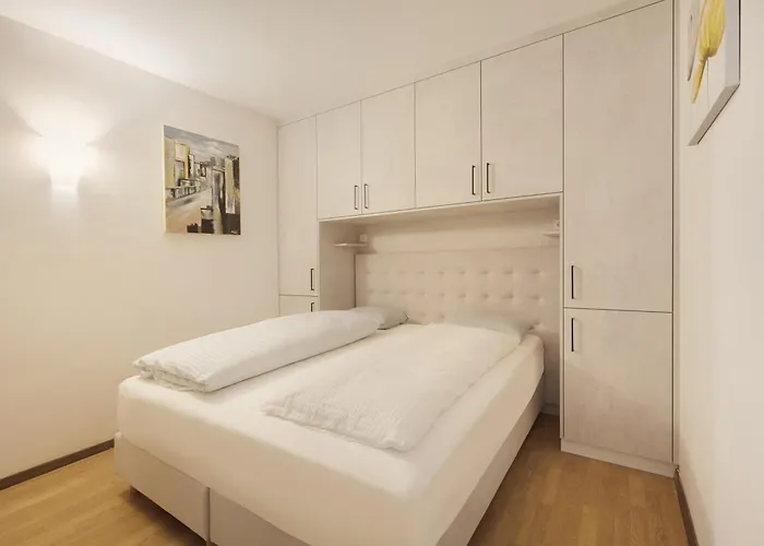 Central Palm Studio With Free Parking Meran