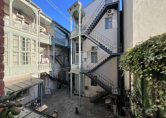 Elene'S Apartment On Orbeliani Tbilisi