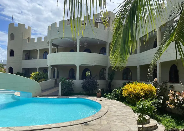 Hostel Backpackers Castle Watamu