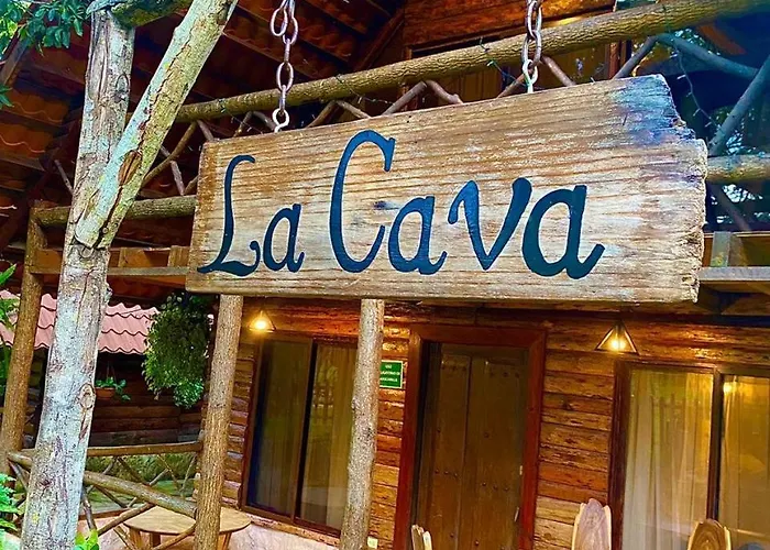 Laguna Lodge El Zarzal Valle de Ángeles