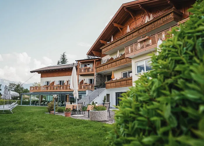 Hotel Mitlechnerhof Schenna