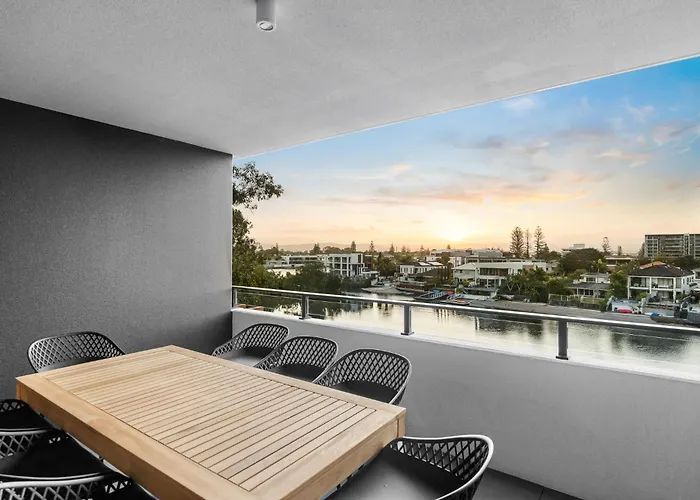 Essentia Surfers Paradise Boutique Apartments Gold Coast